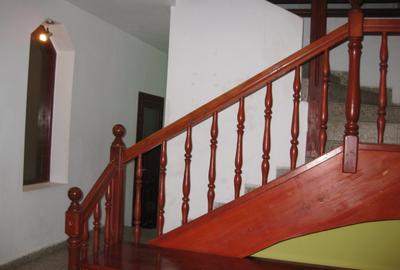 Vila D+P+E+M de vanzare in Busteni, cartier Valea Alba - 9