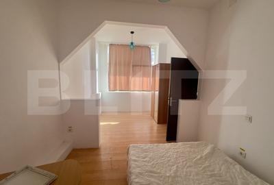 Birou, de 42.00 mp, în Aiud
