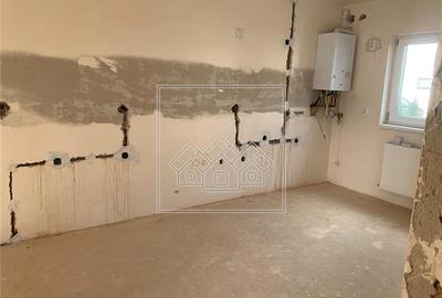 Duplex de vanzare in Selimbar, 3 dormitoare, curte si parcare - 6