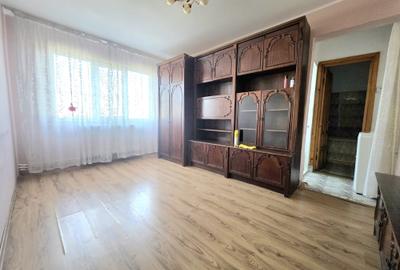 Apartament cu 2 camere semidecomandat în Apollo