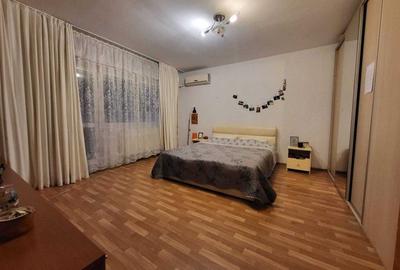 Garsonieră decomandată, mobilată în Brâncoveanu