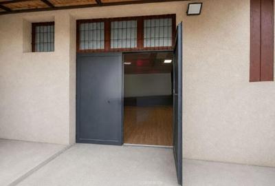 Faleza Nord, spatiu comercial din constructie 158 mp. rampa, curte 52 mp. - 12