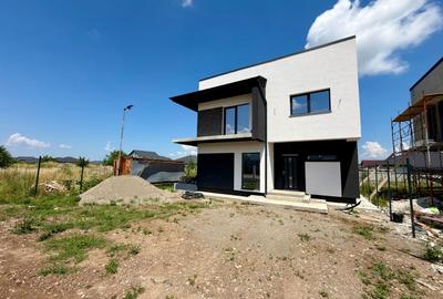Casa 5 camere - Cartierul Izvor | 128 mp utili | Teren 417 mp - 2