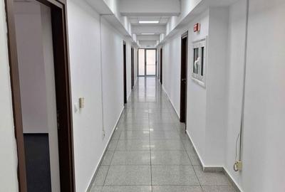 Spatiu pentru birouri de inchiriat in Ploiesti, zona foarte buna - 11
