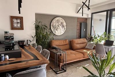 Apartament cu 3 camere în Central