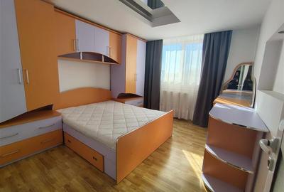 Apartament cu 3 camere, Centru, 3c-4337 - 3