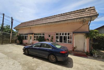 Ansamblu P+3 (nefinalizat), P+2, P, cu 1 Ha intravilan, Timișoara, comision 0% - 3