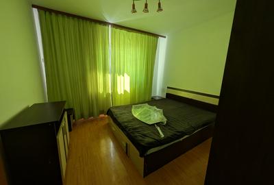 De închiriat 3 camere Piata Sud - 7