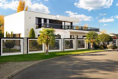 Vilă de lux stil mediteranian de vânzare zona Aradul Nou-Tabacovici - 1