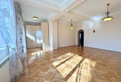 Vila eleganta in stil italian 8 camere -Pipera Iancu Nicolae - 11