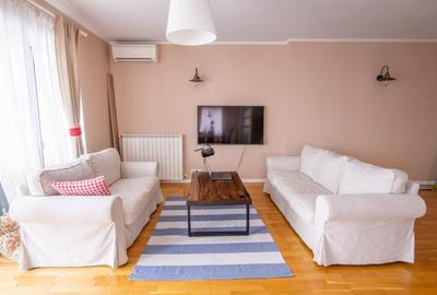 Apartament cu 4 camere decomandat în Pipera