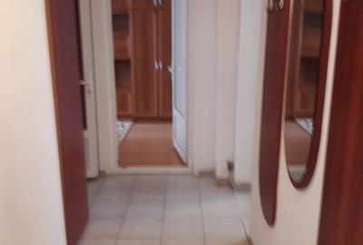 INCHIRIEZ APARTAMENT CU 4 CAMERE PENTRU PRETENTIOSI - 10