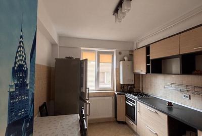 Apartament 2cam, decomandat, centrala proprie, parcare privata, metrou - 12