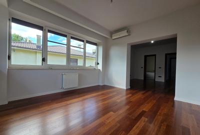 Casa / Vila Pipera - Bd. Erou Iancu Nicolae - 11