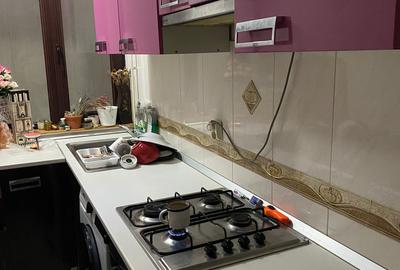 Apartament cu 2 camere decomandat, mobilat în Tătărași