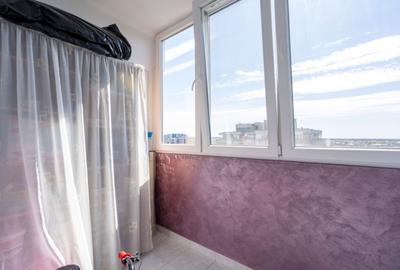 Apartament 3 camere, 2 bai, Nufarul , etaj intermediar - 9
