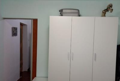 Se vinde apartament cu 2 camere in zona 2 Moldoveni,str.Musetelului bl.J 20 . - 2