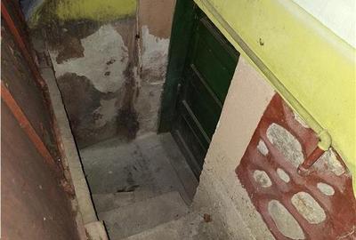 Casa 4 camere pivnita curte individuala Zona Lazaret - 20
