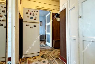 Apartament cu 3 camere zona centrală , stradal, intr-un bloc curat, 69.900 euro - 10