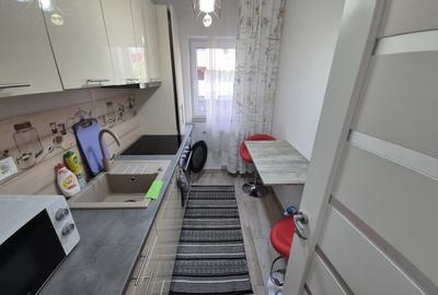 Apartament 2 camere, etaj 1, decomandat, parcare inclusa, zona Teilor - 7