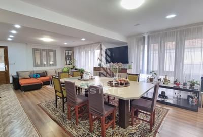 Casă individuală cu 6 camere în Dudeștii Noi