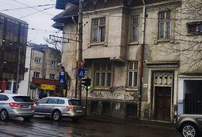 OCAZIE!1!Vila individuala, Bdul Ferdinand 400 mp,  ,200 mp curte libera proprie - 1
