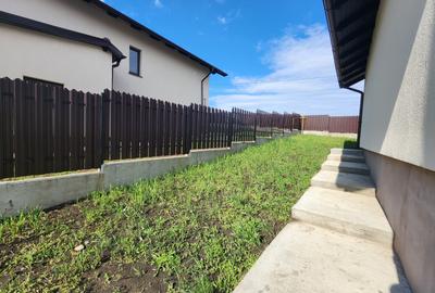 Casa individuala,4 camere,2 bai,110 mp utili,500 mp teren,20 mp Beci, Miroslava - 12