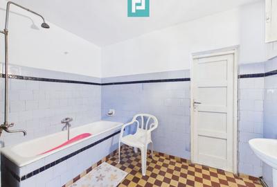 Casă solidă cu 5 camere in localitatea Almaș, Arad - 16
