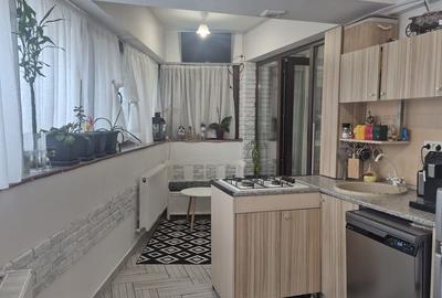 Tomis nord Euromaterna-apartament 3 camere finisat modern - 17