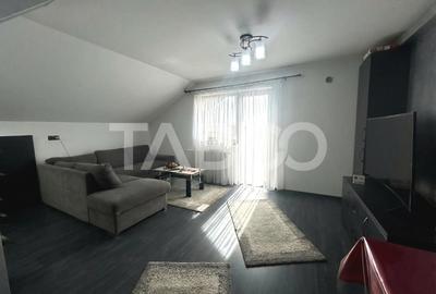Apartament cu 3 camere decomandat, mobilat în Șelimbăr