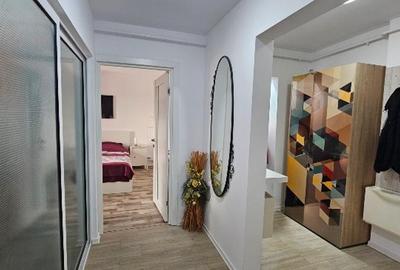 Apartament 2 camere decomandate zona Tomis Nord - 11