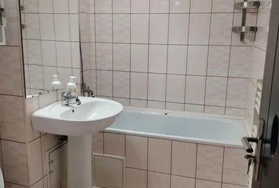 Apartament 4 camere, balcon, zona Strazii Teleorman - 5