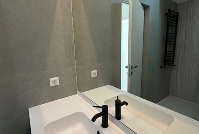 Apartament cu 2 camere decomandat în Aviației