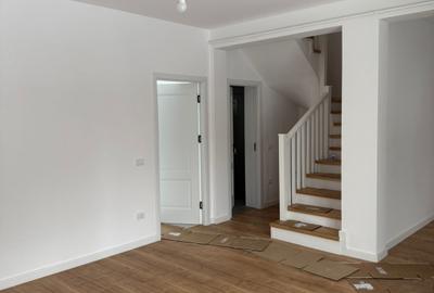 Case Tip Înșiruit P+1E cu Finisaje Premium în Valea Lupului, Iași COMISION 0% - 1