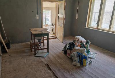 Casa 4 camere libera la vanzare RASNOV - zona Florilor - 11