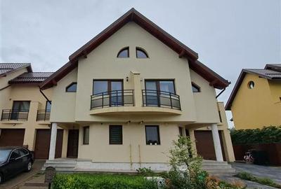 Duplex cu 6 camere în Exterior Sud