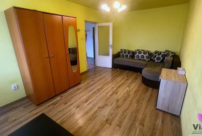 Apartament cu 2 camere decomandat, mobilat în Mihai Viteazul