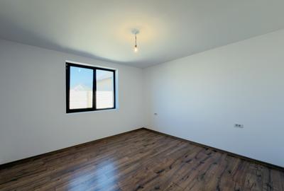 Casa individuala,410mp teren, 83mp utili+20mp terasa, Sanmihaiu Roman - 6