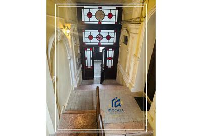 De vanzare 2 apartament istoric confort lux ultracentral Mobilate Arad - 12