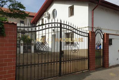 Casa de inchiriat zona Crangasi |  Central Proprie | Curte 40mp - 1