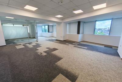 Pod Baneasa - spatiu renovat in cladire de birouri - 7