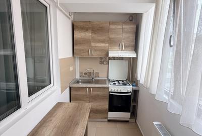 Inchirierz Garsoniera  Militari Residence strada Tineretului - 10
