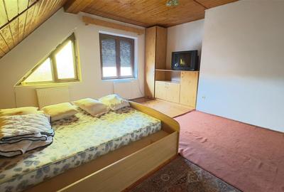 Vilă spațioasă de vanzare in Sanpetru zona Lempes - 13