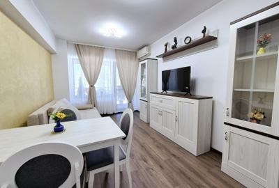 Apartament cu 2 camere semidecomandat, mobilat în Central