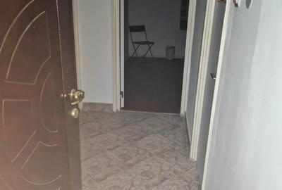 Apartament cu 3 camere decomandat în Rahova