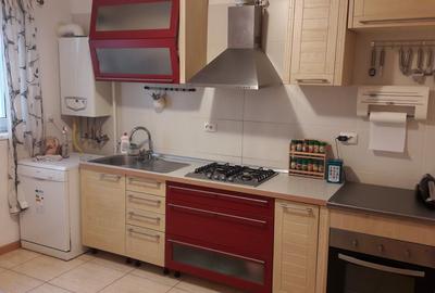 Basarabia Hercesa, subteran inclus, 88mp, centrala, AC, dec., spalatorie - 1