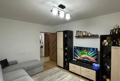 Apartament 2 camere bloc Z etaj 2 zona metrou Favorit - 1