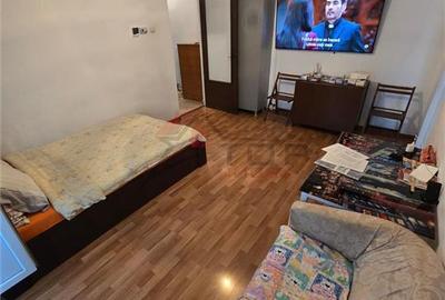 Etaj 2 - Dacia Bicaz, apartament 3 camere, mobilat, liber - 3