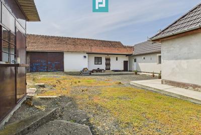 Casă renovată cu teren generos lângă Ususău - 12