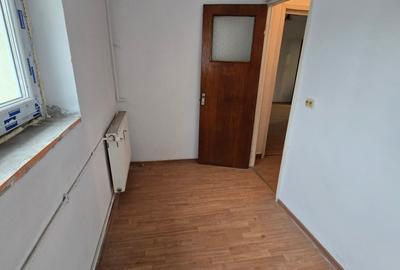 Garsonieră de 34 mp, parter – ideală locuință sau sp. comercial – Sos Colentina - 5